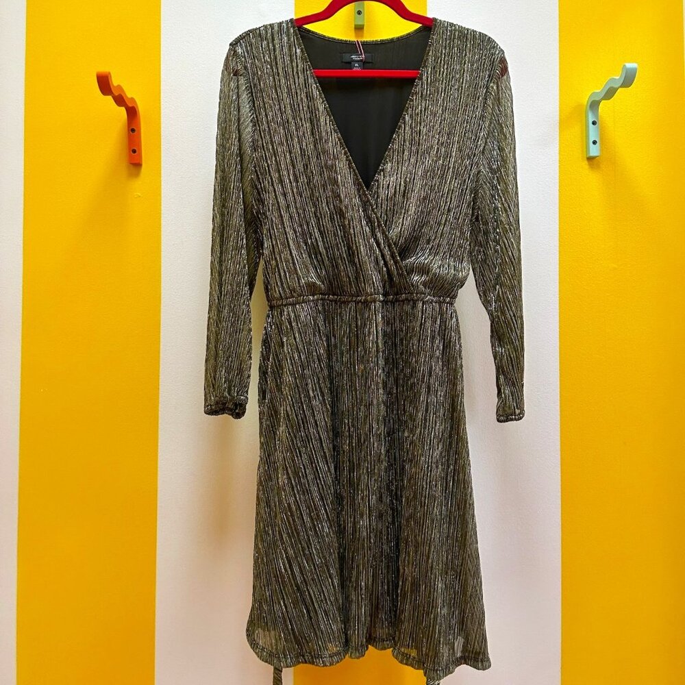 Simply Vera Gold Sparkle Metallic Wrap Dress Size XL